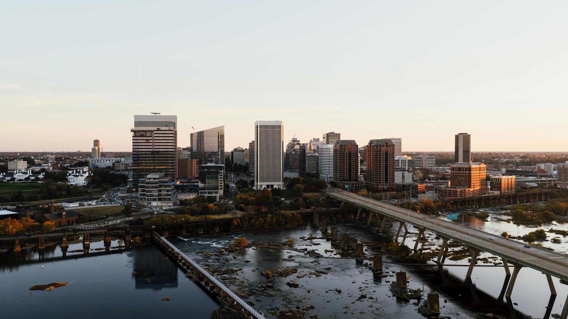 Richmond Advertising Media Integration: Traditional Meets Digital